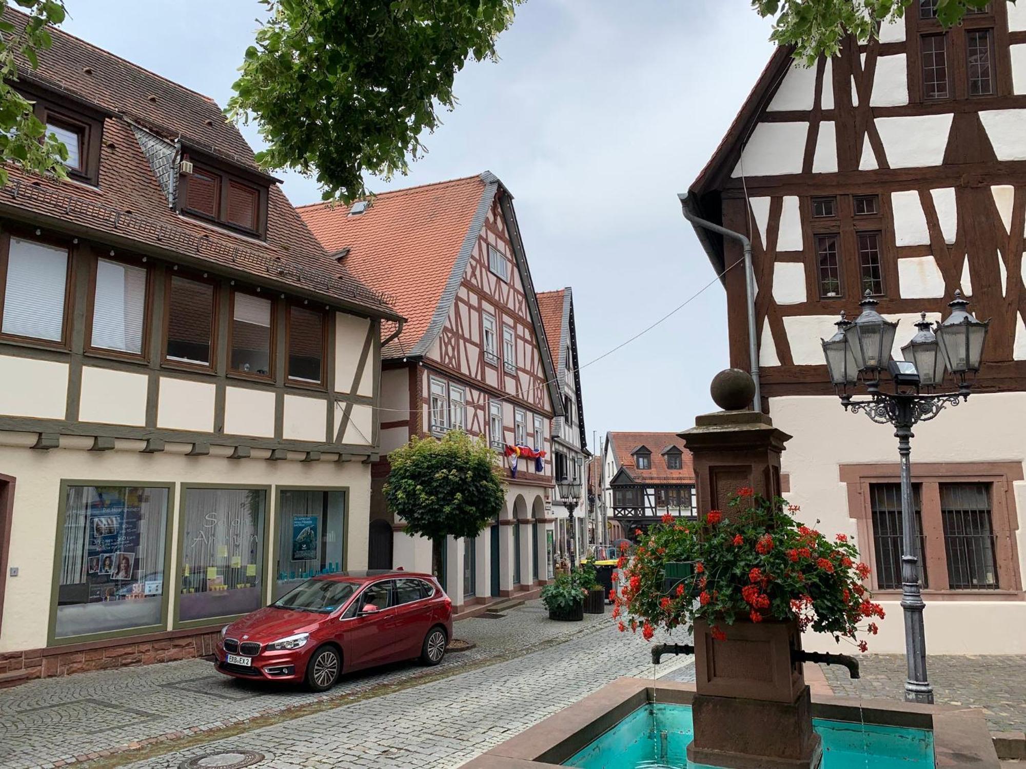 Apartment Am Historischen Rathaus Michelstadt Eksteriør billede